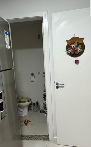 Apartamento à venda com 191m², 3 quartos e 3 vagas Apartamento à venda com 191m², 3 quartos e 3 vagasCozinha