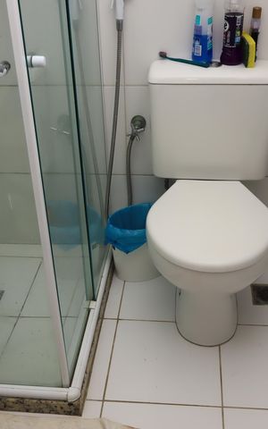 Apartamento para alugar com 81m², 2 quartos e 2 vagasBanheiro da Suíte