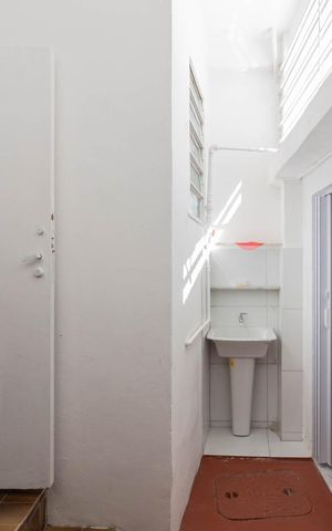 Casa à venda com 200m², 3 quartos e 4 vagasÁrea de Serviço