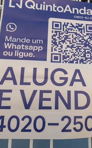Casa à venda com 200m², 3 quartos e 4 vagasPlaquinha
