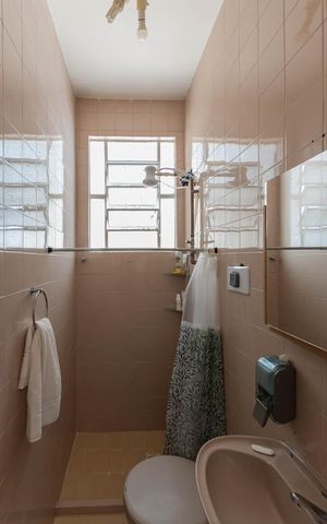 Casa à venda com 200m², 3 quartos e 4 vagasBanheiro Kitnet