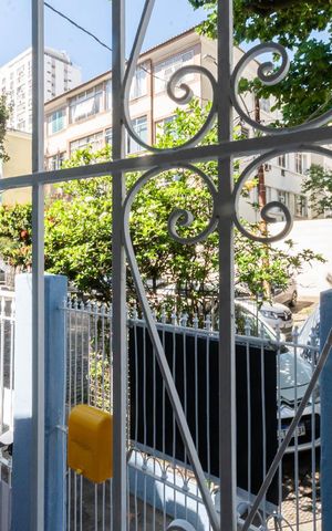 Casa à venda com 200m², 3 quartos e 4 vagasVista