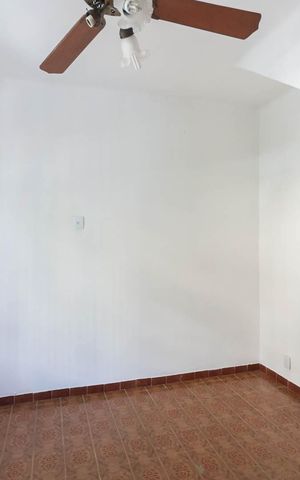 Casa à venda com 200m², 3 quartos e 4 vagasSala