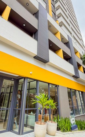 Apartamento à venda com 60m², 2 quartos e 1 vaga Apartamento à venda com 60m², 2 quartos e 1 vagaFachada