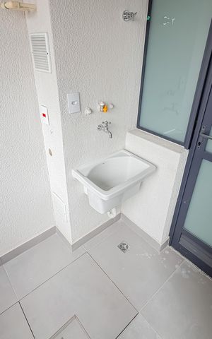Apartamento à venda com 60m², 2 quartos e 1 vaga Apartamento à venda com 60m², 2 quartos e 1 vagaÁrea de Serviço