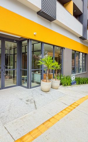 Apartamento à venda com 60m², 2 quartos e 1 vaga Apartamento à venda com 60m², 2 quartos e 1 vagaFachada