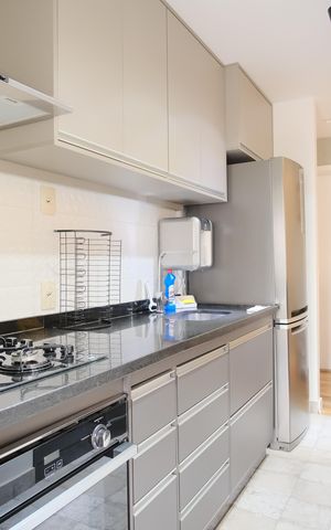 Apartamento à venda com 97m², 2 quartos e 2 vagasCozinha