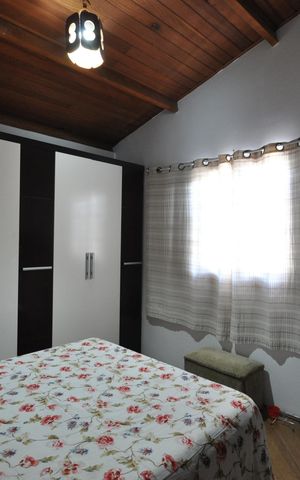Casa à venda com 300m², 5 quartos e 4 vagasSuíte 1