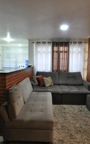 Casa à venda com 300m², 5 quartos e 4 vagasSala de TV