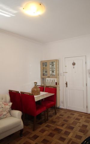 Apartamento à venda com 58m², 2 quartos e sem vagaSala