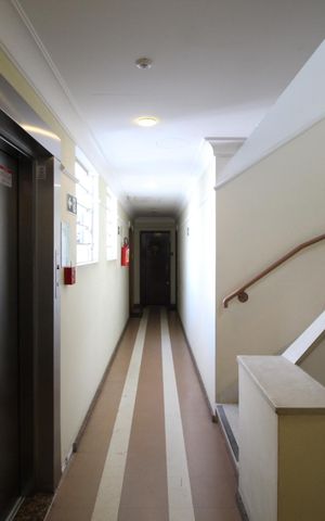 Apartamento à venda com 58m², 2 quartos e sem vagaCorredor