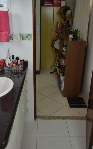 Casa à venda com 250m², 3 quartos e 5 vagasBanheiro da Suíte
