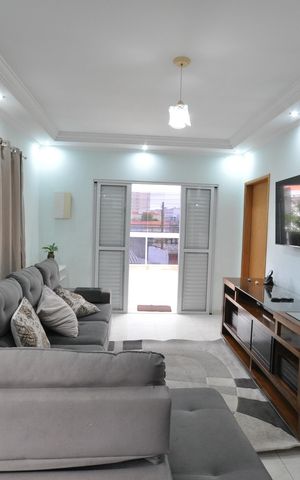 Casa à venda com 150m², 4 quartos e 2 vagasSala 1