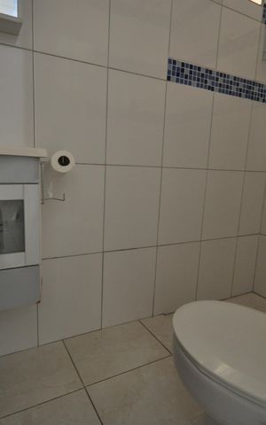 Casa à venda com 150m², 4 quartos e 2 vagasBanheiro Social 2