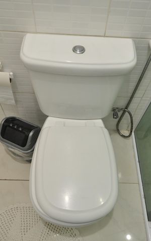 Casa à venda com 150m², 4 quartos e 2 vagasBanheiro do Quarto Suíte 1