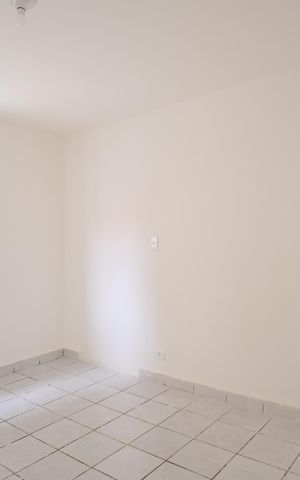 Casa para alugar com 140m², 2 quartos e sem vagaSuíte