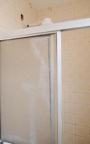Casa para alugar com 140m², 2 quartos e sem vagaBanheiro andar de baixo
