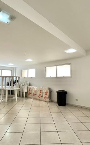 Apartamento à venda com 55m², 1 quarto e sem vaga Apartamento à venda com 55m², 1 quarto e sem vagaÁrea comum - Salão de festas