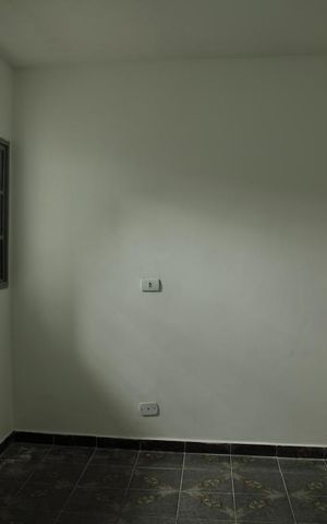Casa à venda com 150m², 2 quartos e 2 vagasQuarto Edícula 