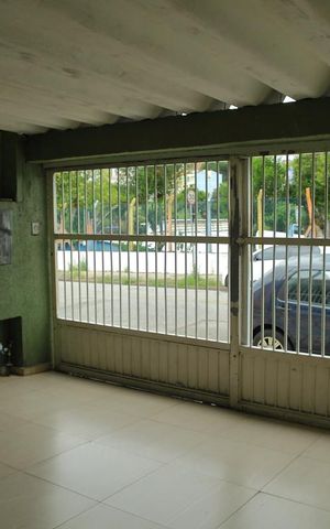 Casa à venda com 150m², 2 quartos e 2 vagasGaragem 
