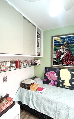 Casa à venda com 266m², 5 quartos e 3 vagas