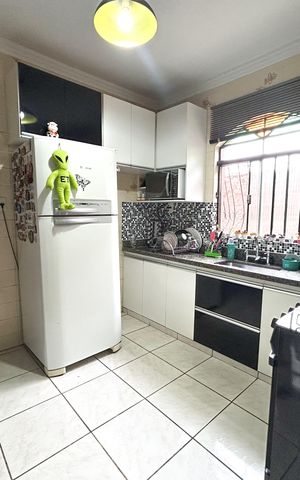 Casa à venda com 266m², 5 quartos e 3 vagas