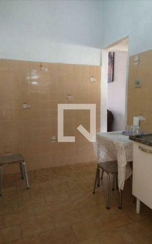 Casa à venda com 250m², 3 quartos e 2 vagas