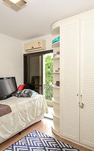 Apartamento à venda com 130m², 3 quartos e 3 vagasQuarto 1
