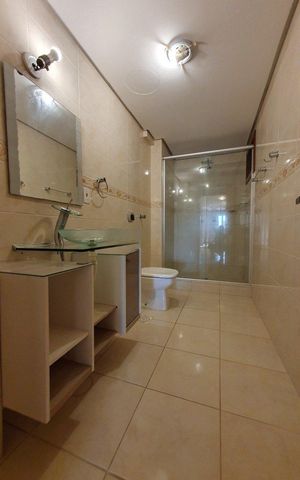 Apartamento para alugar com 142m², 3 quartos e 1 vagaBanheiro 2