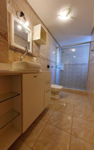 Apartamento para alugar com 142m², 3 quartos e 1 vagaBanheiro 1