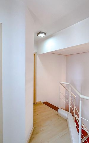 Apartamento para alugar com 70m², 2 quartos e 2 vagasEscritório