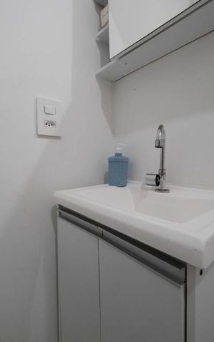 Apartamento à venda com 34m², 2 quartos e sem vagaBanheiro