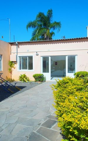 Casa de condomínio à venda com 70m², 3 quartos e 2 vagasÁrea Comum - Salão de Festas