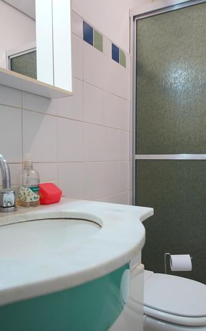 Casa de condomínio à venda com 70m², 3 quartos e 2 vagasBanheiro Corredor