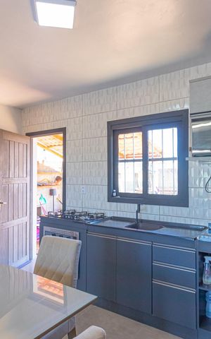 Casa à venda com 296m², 1 quarto e 4 vagasSala/Cozinha