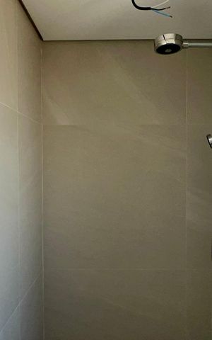 Apartamento à venda com 182m², 3 quartos e 2 vagas Apartamento à venda com 182m², 3 quartos e 2 vagasBanheiro da Suíte 1