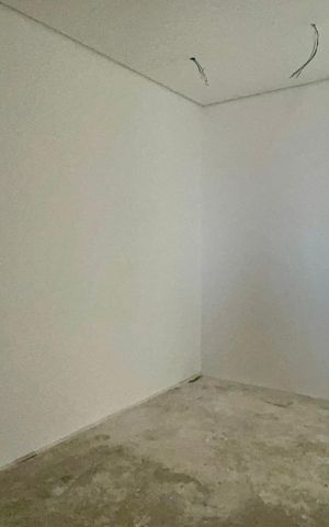 Apartamento à venda com 182m², 3 quartos e 2 vagas Apartamento à venda com 182m², 3 quartos e 2 vagasSuíte 1