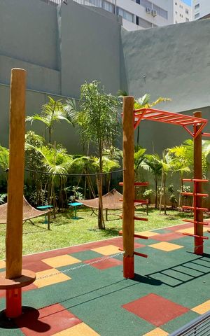 Apartamento à venda com 182m², 3 quartos e 2 vagas Apartamento à venda com 182m², 3 quartos e 2 vagasPlayground