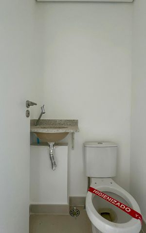 Apartamento à venda com 182m², 3 quartos e 2 vagas Apartamento à venda com 182m², 3 quartos e 2 vagasBanheiro de serviço