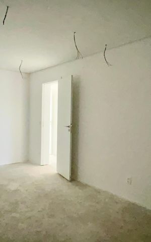Apartamento à venda com 182m², 3 quartos e 2 vagas Apartamento à venda com 182m², 3 quartos e 2 vagasSuíte 2