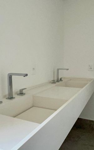 Apartamento à venda com 182m², 3 quartos e 2 vagas Apartamento à venda com 182m², 3 quartos e 2 vagasBanheiro da Suíte 2