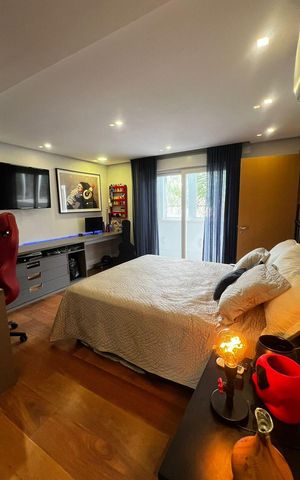 Casa de condomínio à venda com 329m², 4 quartos e 3 vagasQuarto