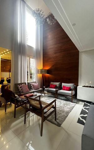 Casa de condomínio à venda com 329m², 4 quartos e 3 vagasSala