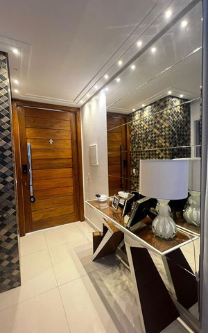 Casa de condomínio à venda com 329m², 4 quartos e 3 vagasSala