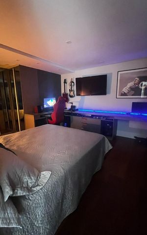 Casa de condomínio à venda com 329m², 4 quartos e 3 vagasQuarto