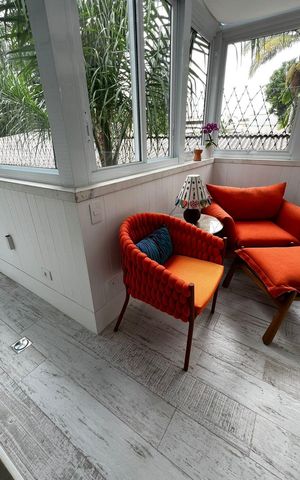 Casa de condomínio à venda com 329m², 4 quartos e 3 vagasvaranda