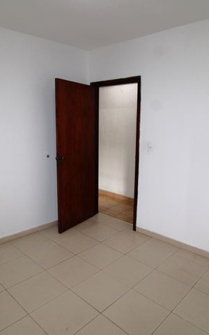 Casa para alugar com 76m², 2 quartos e 1 vagaQuarto 1