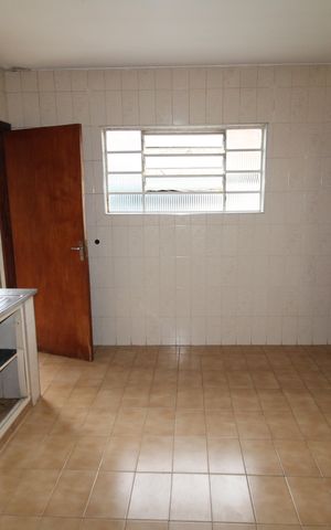 Casa para alugar com 76m², 2 quartos e 1 vagaCozinha