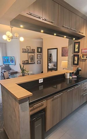 Apartamento à venda com 82m², 3 quartos e 2 vagas Apartamento à venda com 82m², 3 quartos e 2 vagasCozinha
