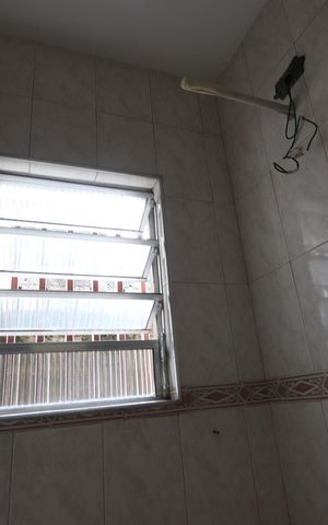 Casa à venda com 150m², 4 quartos e 2 vagasBanheiro de baixo